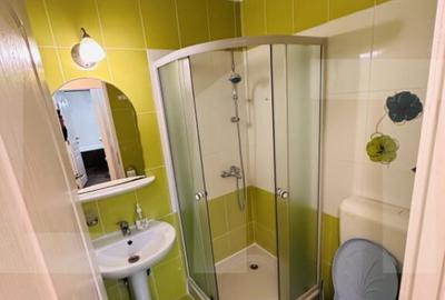 Apartament 4 camere, 102 mp, zona Micalaca - 2