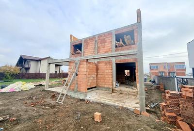 Duplex cu 3 camere cu Canalizare în Moșnița Nouă - 3