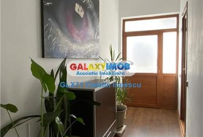 Casă cu 6 camere cu Teren 320 Mp în Central - 13