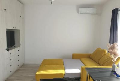 Garsonieră decomandată în Titan - 2