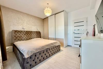 Apartament cu 3 camere semidecomandat, mobilat în Florești - 4