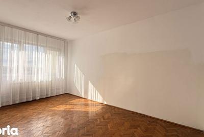 Apartament cu 3 camere semidecomandat în Circumvalațiunii - 2