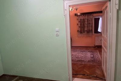 Casă cu Teren 2000 Mp în Central - 3