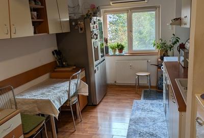 Calea Mosilor, 10 min. metrou Obor, apartament 4 camere transformat in 3 - 7
