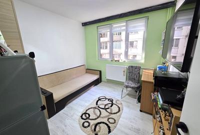 Apartament cu 3 camere decomandat în Rahova - 11