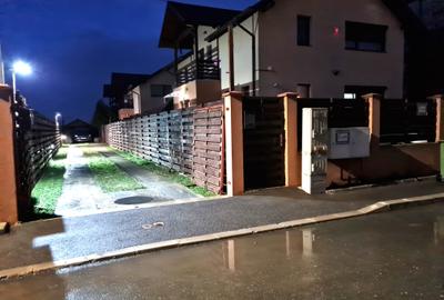 Duplex cu 4 camere cu Canalizare în Central - 4