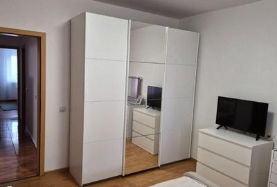 Apartament cu 3 camere decomandat în Central - 1