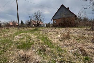 Teren de 850 mp, în Râșca - 3