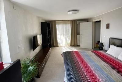 Apartament cu 4 camere decomandat în Băneasa - 2