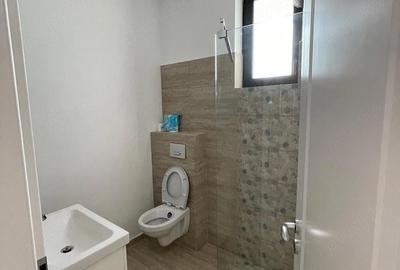 Casă cu 4 camere cu Teren 500 Mp în 1 Decembrie - 8