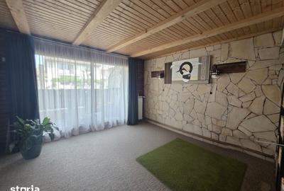 Spațiu comercial, de 60 mp, în Florilor - 14
