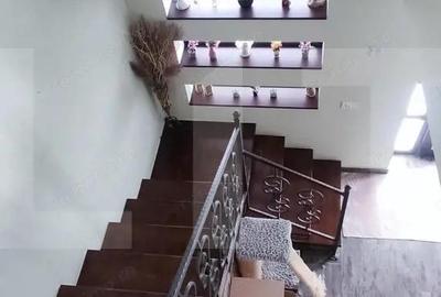 Casă cu 4 camere cu Teren 450 Mp în 1 Decembrie - 11