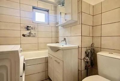 Garsonieră decomandată, mobilată în 13 Septembrie - 1