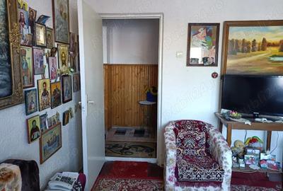 Garsonieră decomandată în Tractorul - 3