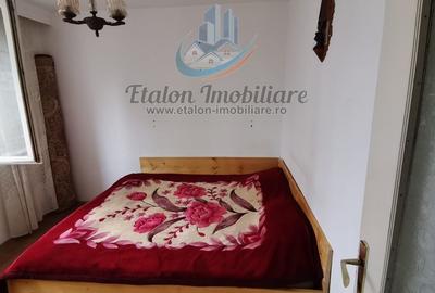 Apartament 2 camere, decomandat, zona centrala - 4