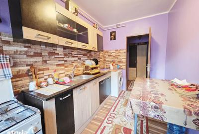 Apartament cu 3 camere decomandat în Central - 7
