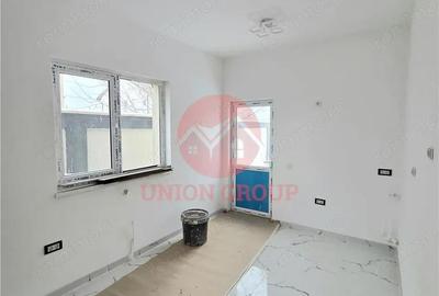 Casă cu 5 camere cu Canalizare în Lumina - 7