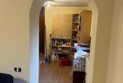 Casă cu 4 camere în Central - 11