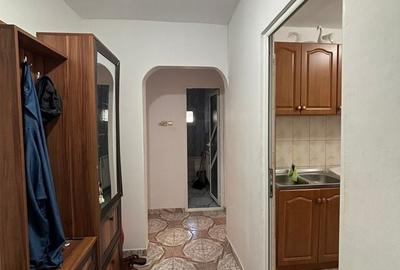 Apartament cu 3 camere decomandat în Central - 8