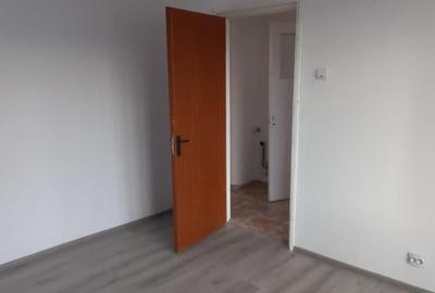 Berceni, Apartament 3 camere,Nemobilat,Cazare salariatii!! - 2