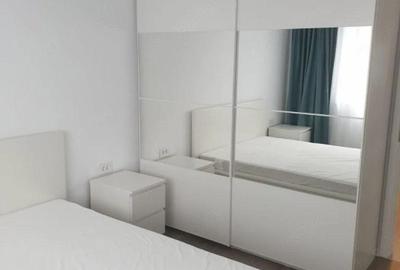 Garsonieră decomandată în Apărătorii Patriei