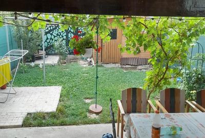 Casă cu 4 camere în Cornetu