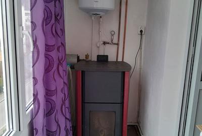 Apartament cu 3 camere semidecomandat în Orșova - 3