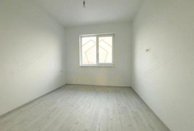 Casă cu 4 camere cu Canalizare în Covaci - 3