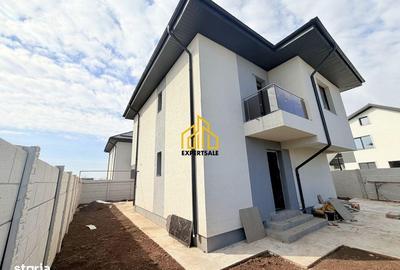 Casă cu 5 camere cu Teren 300 Mp în Prelungirea Ghencea