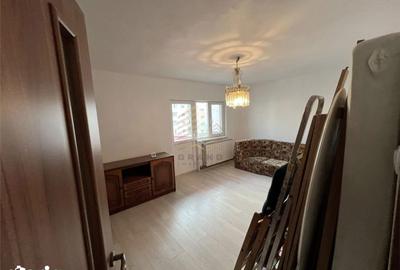 Apartament cu 3 camere decomandat în Central - 13