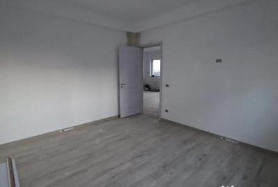 Casă cu 3 camere cu Teren 390 Mp în Păulești - 13