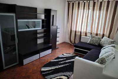 Trei camere decomandat,zona Canta,strada Luca Arbore - 8