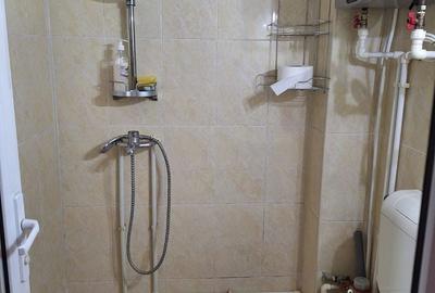 Inchiriez garsoniera Tiglina 1 - 4