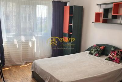 Apartament cu 2 camere decomandat în Gară - 2