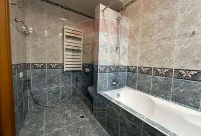 Casă cu 6 camere cu Piscina în Băneasa - 13