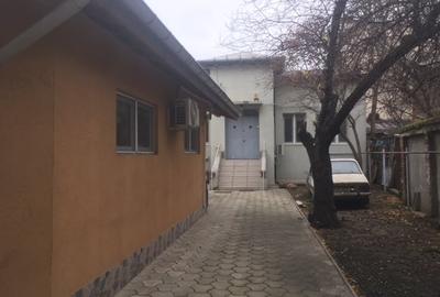 CASA 3CAM. 75MP CORP SEPARAT IN CURTE( IN FATA ESTE UN BLOC) IDEAL FIRMA/CABINET - 1