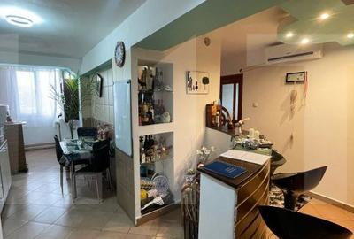 Apartament cu 4 camere semidecomandat în Circumvalațiunii - 9