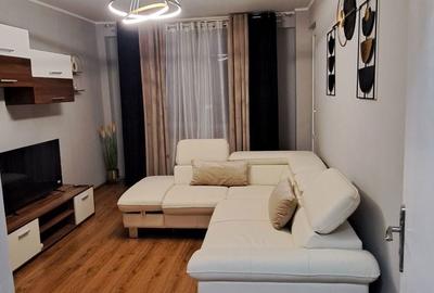 Apartament cu 3 camere semidecomandat în Central - 6