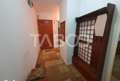 Apartament cu 2 camere decomandat, mobilat în Central - 2