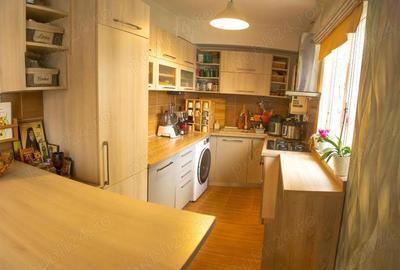 DIRECT PROPRIETAR Vand apartament 3 camere 13 Septembrie-SEBASTIAN VULCAN - 4