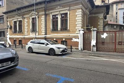 Apartament cu 4 camere decomandat în Magheru - 16