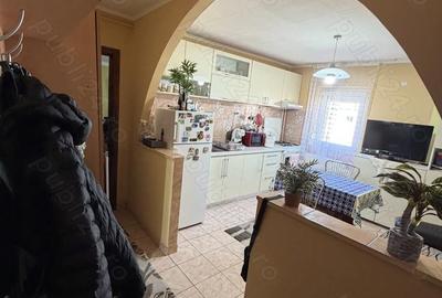 Apartament cu 2 camere semidecomandat în Badea Cârțan - 4