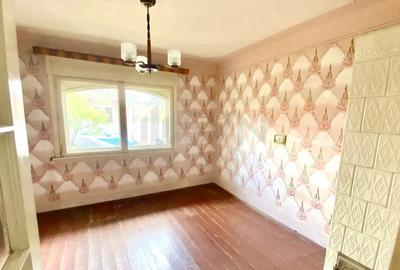 Apartament cu 3 camere decomandat în Decebal - 2
