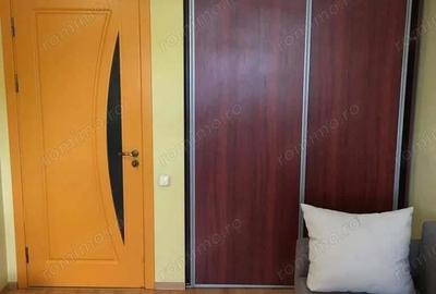 3 camere in zona 13 Septembrie - 1