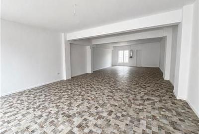 Spațiu comercial, de 93 mp, în Turnișor - 2
