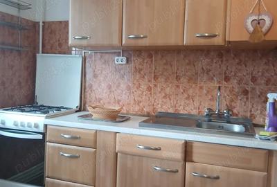 Inchiriez garsoniera - 4