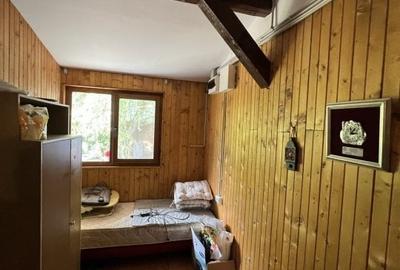 Casa-langa studiourile Buftea, 2 constructii, curte cu pomi, 2500mp, langa lac - 12
