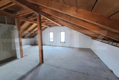 Casă cu 7 camere cu Teren 500 Mp în Sânpetru - 6