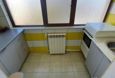 Apartament cu 2 camere decomandat în E3 - 4