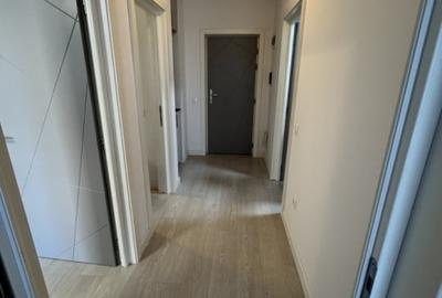 Apartament 2 camere, etaj 2/9, Bulevardul Bucuresti - 6